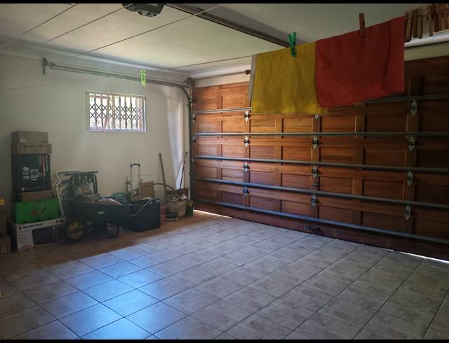 4 BEDROOM HOUSE FOR SALE IN GREENSTONE HILL